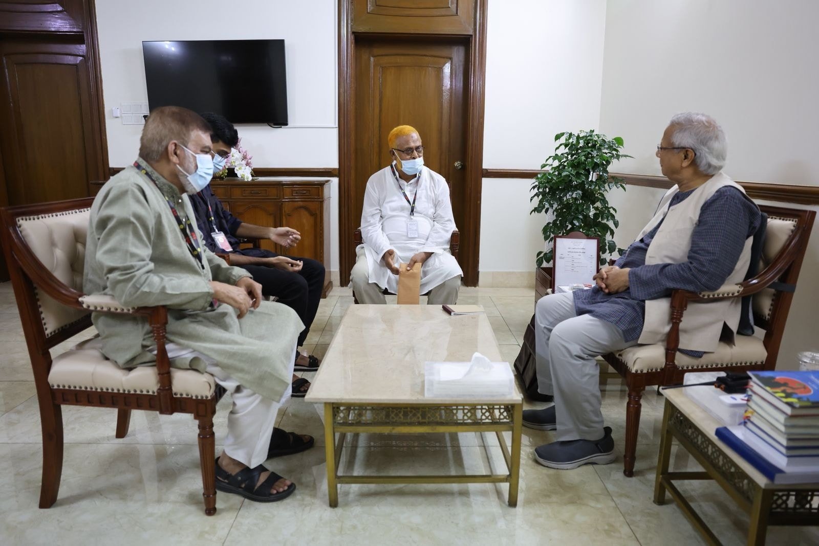 CA orders making list of those killed in AL terror attacks in 15 yrs before July uprising