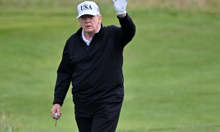 Trump, EU chief seek deal in transatlantic tariffs standoff