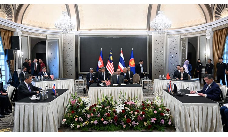Truce talks start between Thailand and Cambodia in Malaysia