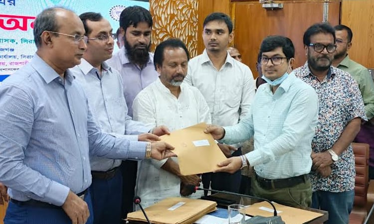 Plot allocation programme at 'BSCIC Industrial Park' in Sirajganj inaugurated