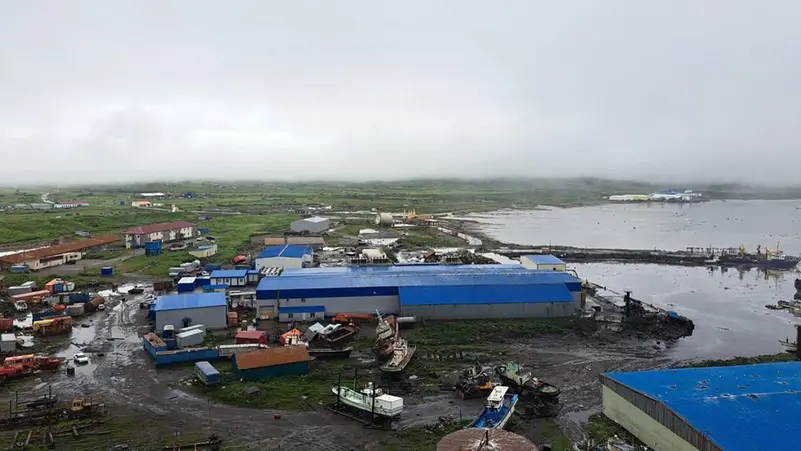 Russia lifts tsunami warning for far east region