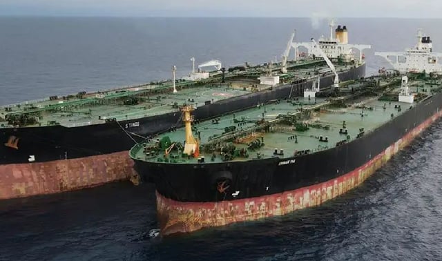 US imposes sanctions on shipping empire tied to Iranian leaders