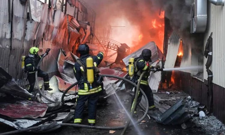 Death toll from Russian strike on Kyiv rises to six: Ukraine
