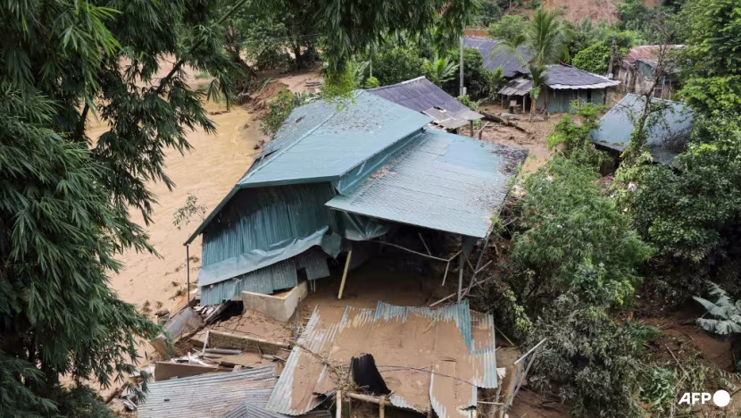 Flash floods kill three in Vietnam, nine missing