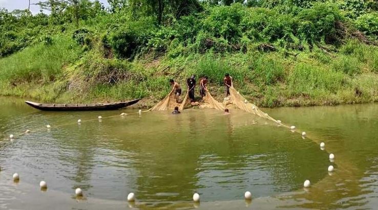 Fishing in Kaptai Lake resumes midnight