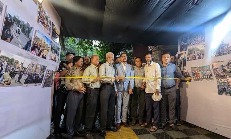 July Uprising photos will be a testimony to history: City Mayor