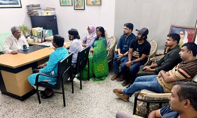 Thakurgaon Journalists Forum, Dhaka meets Mirza Fakhrul 