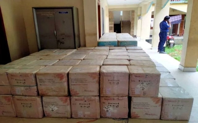 Two held with smuggled goods worth Tk 2.5 crore in Sylhet