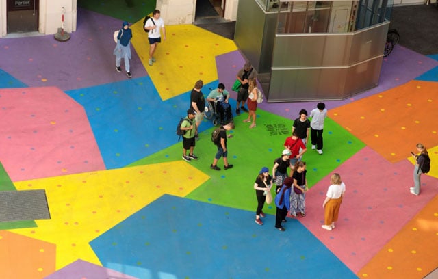 Keeping cool with colours -- Vienna museum paints asphalt to fight heat