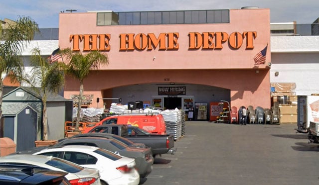 Man dies fleeing ICE raid in California: officials