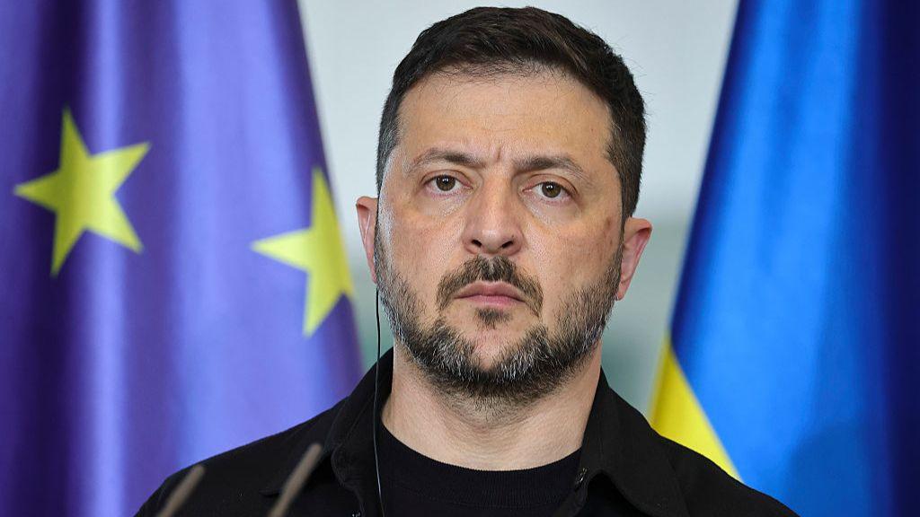 Zelensky says Russia should not be 'rewarded' for war