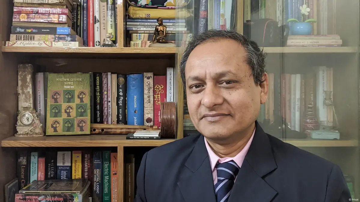 Role of teachers is crucial in improving quality of education: Bidhan