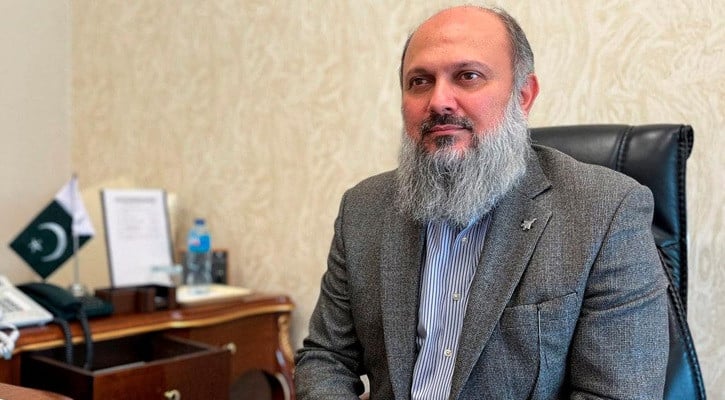 Pakistan shows keen interest to enhance bilateral trade with Bangladesh 