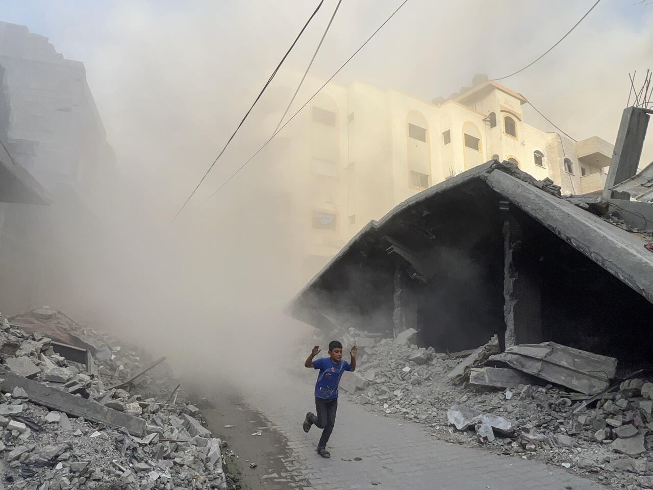 Israel pounds Gaza City after offensive gets green light