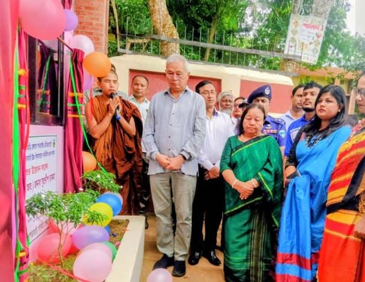 Supradip Chakma inaugurates new main gate of Khagrachhari Govt High School