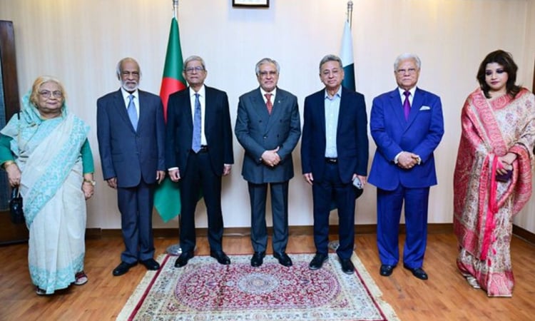 BNP delegation meets Pakistan's Foreign Minister in city
