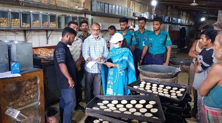 Two bakeries fined Taka 50, 000 for adulteration in Ctg