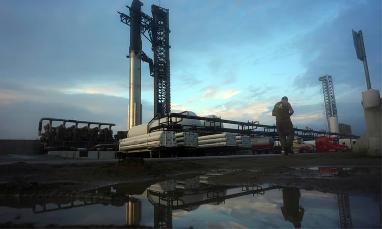 SpaceX scrubs latest Starship launch due to bad weather