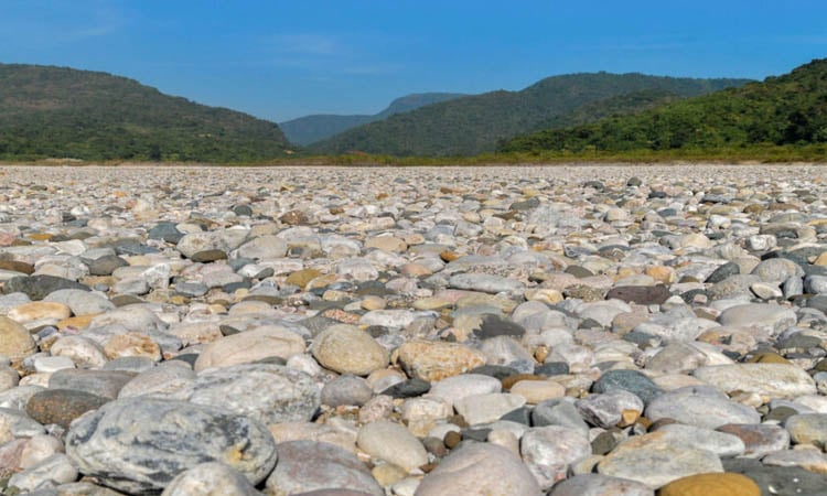 Locals vow to protect Sada Pathor