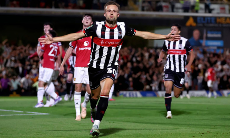 Man Utd suffer shock League Cup exit to fourth-tier Grimsby | Sports
