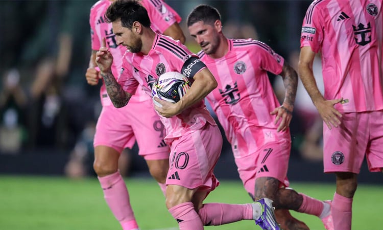 Messi brace puts Miami into Leagues Cup final