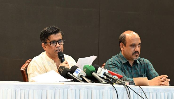 Government shuts three land ports, suspends one