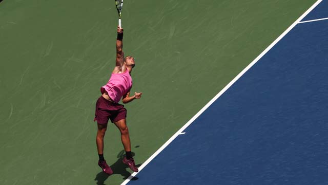 Alcaraz romps into US Open fourth round, injured Shelton exits