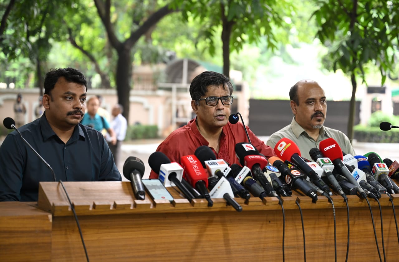 CA to hold meetings with three political parties tomorrow 