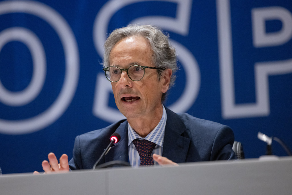 Transparency International Chair François Valérian to visit Dhaka