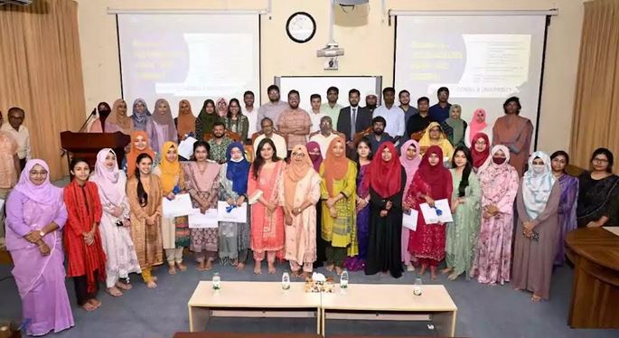 55 students of Cumilla University receive VC award