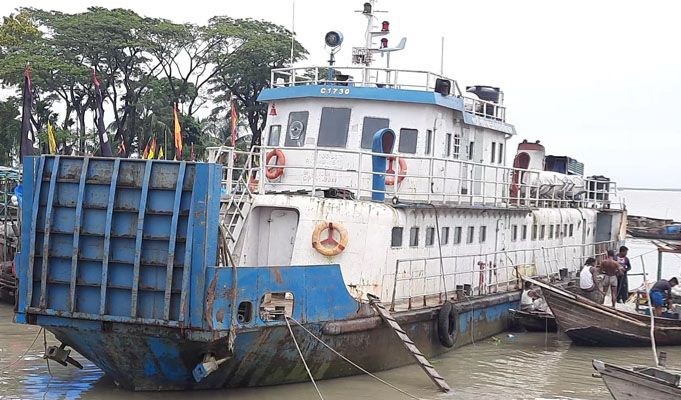 Bhola-Monpura sea-truck service halted for nine days