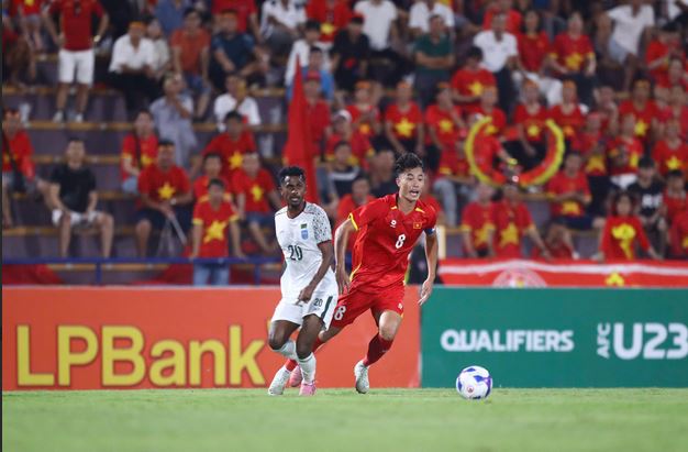 Bangladesh go down 2-0 to Vietnam