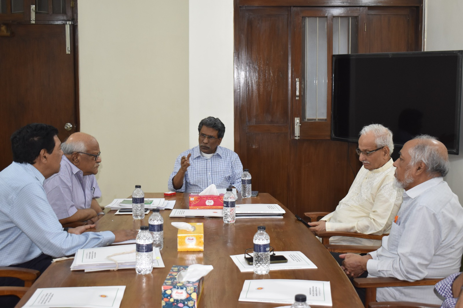 Consensus Commission holds meeting to finalize July National Charter