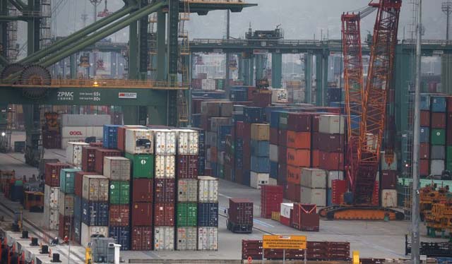 Trump tariffs cause sharp fall in Brazil exports to US | Business