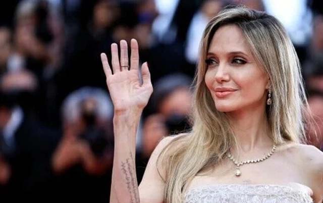 Toronto film fest kicks off with politics