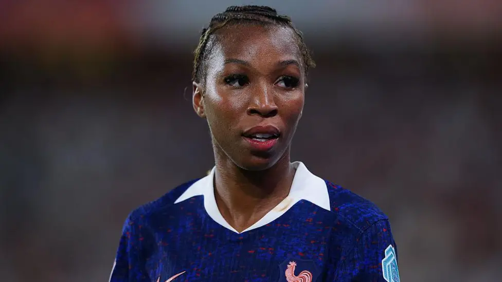 PSG's Geyoro joins London City Lionesses for reported women's world record œ1.43 mn