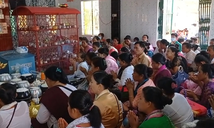 Buddhist community observes Madhu Purnima in Khagrachari