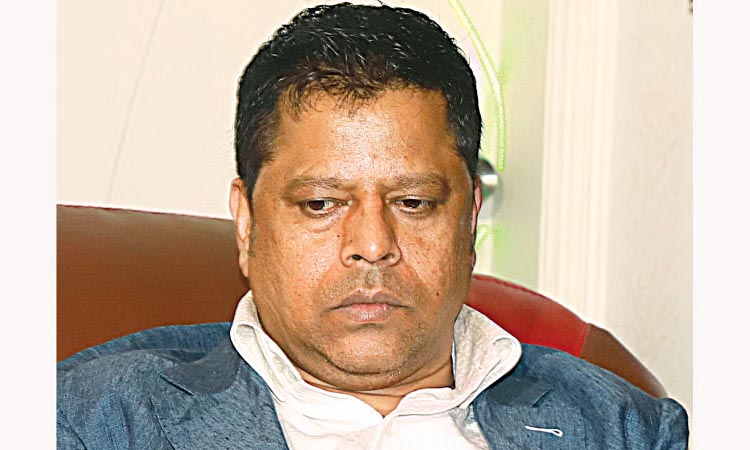 Selim Pradhan, 8 others held for operating unauthorized lead bar in Gulshan