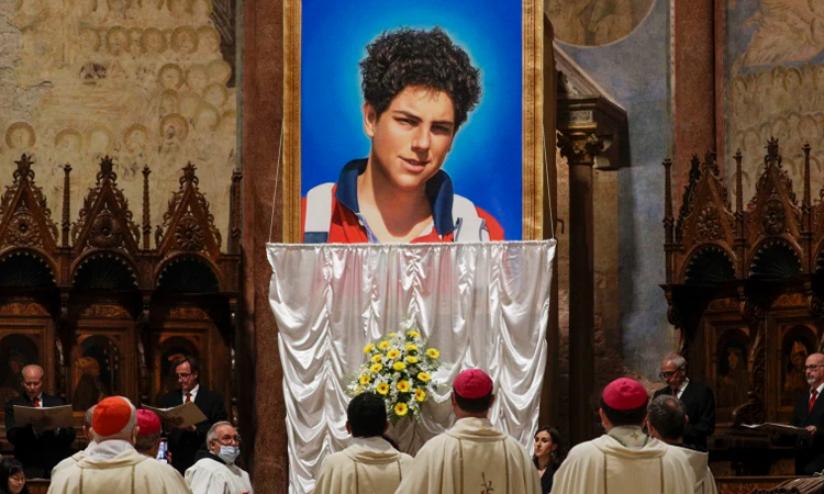 Catholic teen set to become first millennial saint