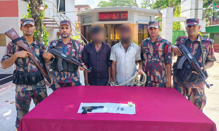 Two Indian citizens held with arms, ammo at Benapole Land Port | District