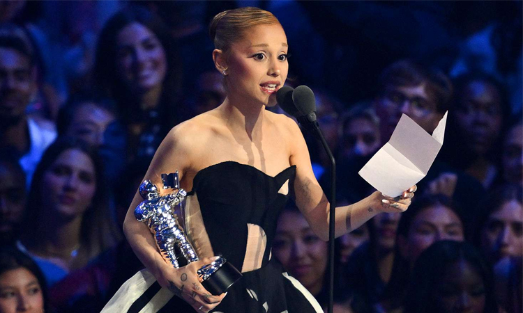 Ariana Grande wins top MTV Video Music Award | News
