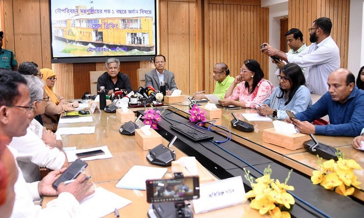 Shipping ministry earns Tk 6,576cr in revenues in FY25