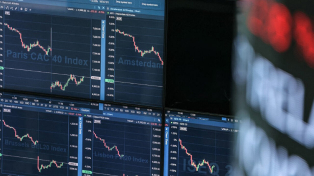 Stocks rise tracking political upheaval, data