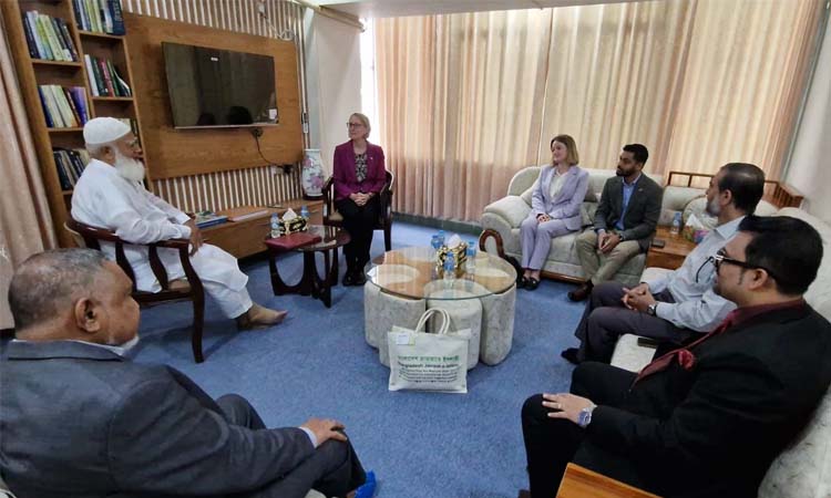 Dr Shafiq meets British High Commissioner