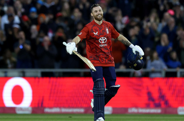 Salt ton sees records tumble as England thrash South Africa to level T20 series