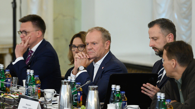 Poland, allies warn Moscow after drone incursion