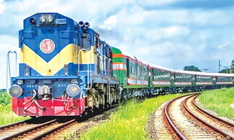 Over 100 passengers narrowly escaped potential train accident in Sundarganj