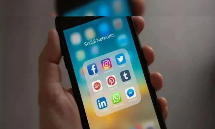 Australia says social media ban will not age test all users