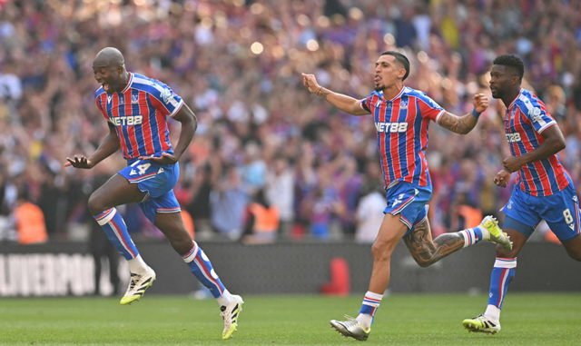 Brentford, Palace survive penalty shoot-outs to reach League Cup last 16 | Sports