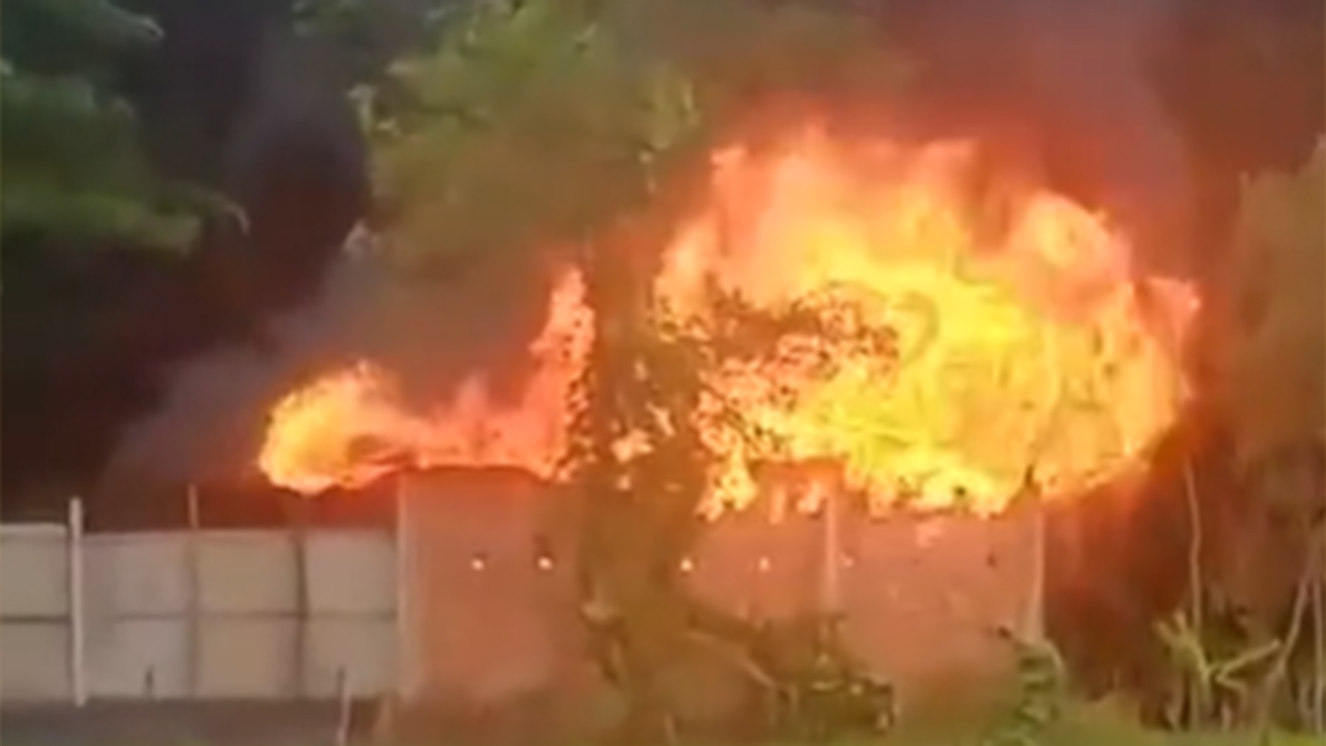 10 injured in gas cylinder warehouse explosion in Ctg